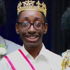 Deveta Brooks's Instagram, Twitter & Facebook