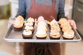 Bird In Hand Bake Shop Freshly Baked Cupcakes From Blue Bird Bake Shop In Orlando Florida A Must Next Time I M In Orlando Baking Food Desserts