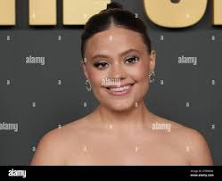 Sarah jeffery hi-res stock photography and images