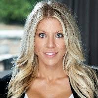 Stacy Trout's Instagram, Twitter & Facebook