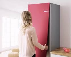 Bosch Kuchengerate Bilder Infos Zu Backofen Kochfeldern Dampfgarer Geschirrspuler Dunstabzugen Co Kuchenfinder Bosch Kuchengerate Kochfelder Kuhlschrank Rot