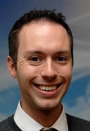 Grissom gains new dentists...3 Annual award winners...4-5 Honorary  commanders...6