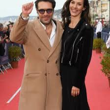 He is an actor and writer, known for la belle époque(2019), mr & mme adelman(2017) and oss 117: Nicolas Bedos La Biographie De Nicolas Bedos Avec Gala Fr