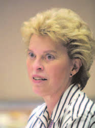 006 RSNA News June02 FINAL.qxd