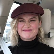 Ik Some Of Yall Gonna Ask For My Pfp So Here It Is Im Deleting In A Few Hours So Make Sure You Save It Now Uwu Brie Larson Brie Marvel