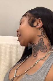 Layla Barber. (laylabarber2017)