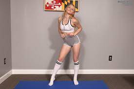 Melody Marks fucks a glass toy and pisses in a bowl after a workout 15  photos