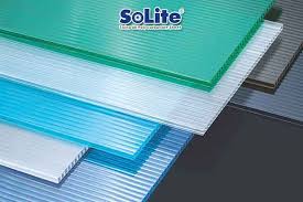 Perusahaan womasindo akan memberikan daftar harga terbaik untuk kanopi polykarbonate yang terbaru 2014, dan kami sebagai marketing womasindo akan mengulas mengenai, tentang kanopi polycarbonate dengan harga yang kompetitif, tentunya kanopi atap polycarbonate twinlate. 24 Daftar Harga Polycarbonate Per Meter Berbagai Merk Desember