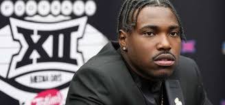 Brook Downs's Instagram, Twitter & Facebook