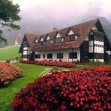 Spacious 4 bedroom @ secret garden, night market this spacious 4 bedrooms and 2 bathrooms apartment is situated in golden hills where the famous night. Hotel Hotel The Lakehouse Cameron Highlands Ringlet Trivago At