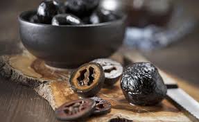 Schwarze Nusse Grune Walnusse Einlegen Lebensmittel Essen Kochen Und Backen Essen Und Trinken