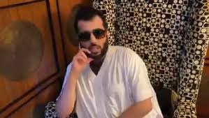 الشيخ:عبد الرشيد بن الشيخ علي صوفي. Ø¨Ø§Ù„ÙÙŠØ¯ÙŠÙˆ ØªØ±ÙƒÙŠ Ø¢Ù„ Ø´ÙŠØ® ÙŠØªÙ‚Ø¨Ù„ Ø§Ù„ØªØ¹Ø§Ø²ÙŠ Ø¨Ù€ÙˆÙØ§ØªÙ‡