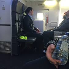 Uk holiday carrier thomson airways is among a growing body of airlines transforming the interior of their older jets by replacing legacy fluorescent cabin lighting systems with new led lighting solutions. Thomson Airways Seat Reviews Skytrax