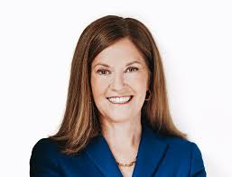 Christina Eaton's Instagram, Twitter & Facebook