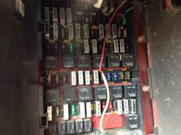 Effectively read a electrical wiring diagram, one provides to find out how typically the components within the program operate. 1999 Kenworth T600 Fuse Box Diagram B130 Wiring Diagram Straw
