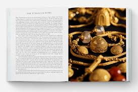 Daniel Brush: Jewels Sculpture