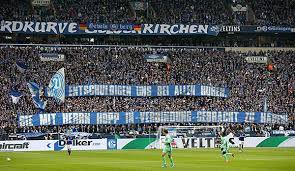 Almanya bundesliga'nın köklü kulübü schalke 04, 30 maçlık kabusunu hoffenheim karşısında schalke, ligin 15. Bundesliga Schalke Fans Kritisieren Dfb Und Zitieren Tonnies