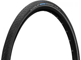 The smartguard provides superior puncture protection. Schwalbe Marathon Plus E 25 28 Wired Tyre Bike Components