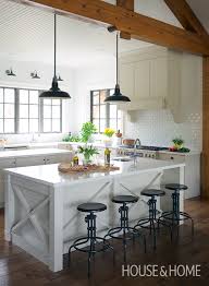 A Sophisticated Country House With Traditional Decor Country House Decor Traditional Decor Living Room Decor Traditional