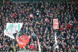 Rb leipzig hat die qualifikation für die champions league bereits sicher, borussia dortmund muss unterdessen noch zittern. Auswartsrekord Der Rb Fans Mit 8 000 Und Unsaubere Aktionen Seitens Der Bvb Fans Am 4 Februar 2017 In Dortmund Foto Gepa Pictures Roger Petzsche Nachrichten Aus Leipzig Leipziger Zeitung