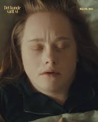 Ida och Emma utforskar vad det hade inneburit för dem att födas för 100 år  sedan. ❤️ Skratt och tårar i DET KUNDE VARIT VI