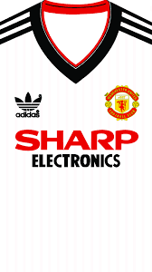 The dream league soccer game and its kits become famous day by day because of the players and users. Retro Manchester United Kit Wallpaper Wallpapershit