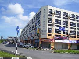 You will see the sign of the hong kong trail on your left. Malaysia Miri Sarawak Banguna Kota Mapio Net