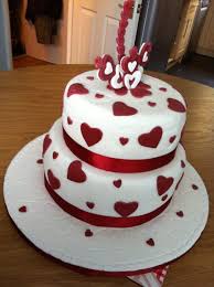 February Wedding Valentines Wedding Cake Wedding Cakes With Cupcakes Valentines Day Weddings