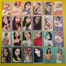 Eyes wide open photocard #2. Twice Jeongyeon Momo Sana Jihyo Mina Dahyun Tzuyu What