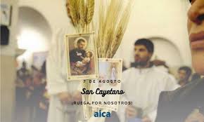 1 2 del 21 de abril hasta el 10 de julio de 2014 cayetano realizó un viaje dando la vuelta al mundo para recaudar fondos para su fundación yoniño. En San Cayetano Los Obispos Animaron A No Perder La Esperanza Aica Org