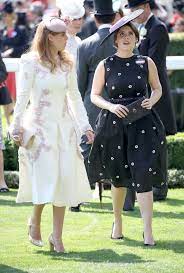 Princesses beatrice and eugenie are the daughters of prince andrew, duke of york, and sarah ferguson, duchess of york.the queen and the duke of edinbu. Caras Serao Os Filhos Das Princesas Beatrice E Eugenie Herdeiros Dos Titulos Reais