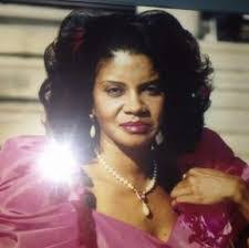 Sharon Peay's Instagram, Twitter & Facebook