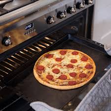 Nos Astuces Pour Reussir La Cuisson De La Pizza Au Four Blog But