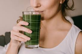 Meilleur Extracteur De Jus 2021 Avis Meilleure Comparatif Guide Test Top Comparatif