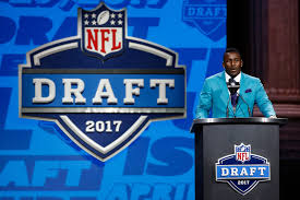 Expert lighting and product specialists are here to serve you. Nfl Draft 2017 Redraft Has Patrick Mahomes First Trubisky Slides