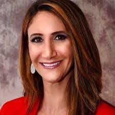 Lauren Caputo's Instagram, Twitter & Facebook