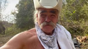 KENTUCKY WOOLLY WORM FESTIVAL. Beattyville???? 7 pm tonight. TY, Kentucky. 