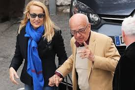 Some of britain's film and music royalty attended saturday's london wedding of 21st century fox and news corp executive chairman rupert murdoch and model/actress jerry hall. Jerry Hall And Rupert Murdoch Look Very Much In Love On Romantic Honeymoon Stroll Mirror Online
