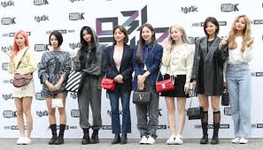 The Designer Bags Twice Recently Carried Prove Just How Far They Ve Come Koreaboo Kpop Girls Twice Girl Photography