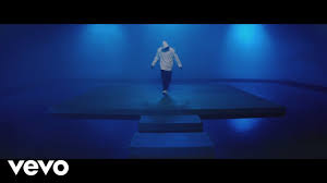 Chris Brown To My Bed Official Video Youtube Chris Brown Music Videos R B Music