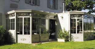 Veranda A Chaque Maison Son Style Elle Decoration Maison Veranda Amenagement Veranda