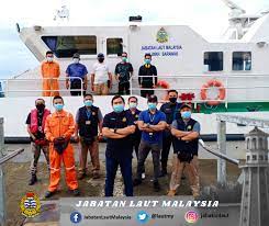 Sarawak akan meminta kerajaan persekutuan untuk meminda seksyen 3(3) dan seksyen 4, akta laut wilayah 2012 di mana ketua menteri, tan sri adenan satem berkata ia bukan sahaja tidak berperlembagaan tetapi digubal tanpa rundingan dengan negeri itu. Program Operasi Penguatkuasaan Jabatan Laut Malaysia Facebook