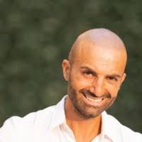 Kevin Soltani's Instagram, Twitter & Facebook