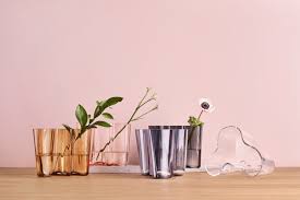 Aalto maljakko 120 mm kirkas, pohjassa signeeraus alvar aalto iittala, ehjä ja siisti. Alvar Aalto Maljakko 16 Cm Iittala Royaldesign Fi