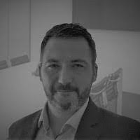 Gareth Sinclair's Instagram, Twitter & Facebook