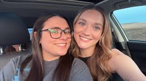 👋🏻 New to the group and somewhat new to BC! I discovered it a year ago  and recently switched over my laundry system. I am obsessed with Narcissist  and enjoy the body