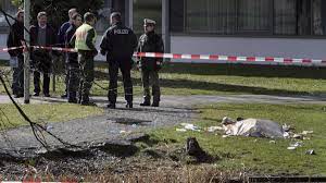 München war allgegenwärtig, der zuschauer war live dabei, egal, ob auf twitter oder im fernsehen. Amoklauf In Baden Wurttemberger Schule 16 Tote Welt