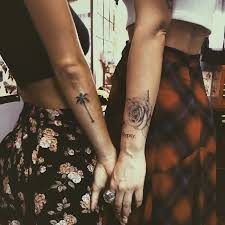 Palm Tree Bend Never Break Tatouage Palmier Tatouage Vague Tatouage