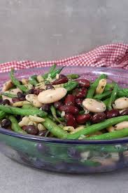 In Allen Farben Der Beste 5 Bohnen Salat Der Welt Bohnensalat Rezept Dicke Bohnen Salat Gemusegerichte