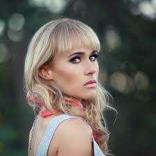 Gaye Maxwell's Instagram, Twitter & Facebook